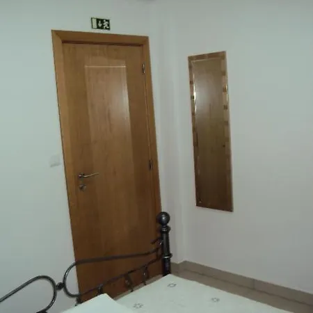 شقة Casa Do Mosteiro De Refoios Do Lima