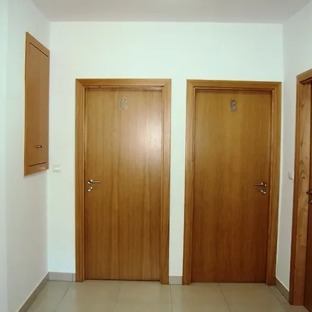 Casa Do Mosteiro De Refoios Do Lima *