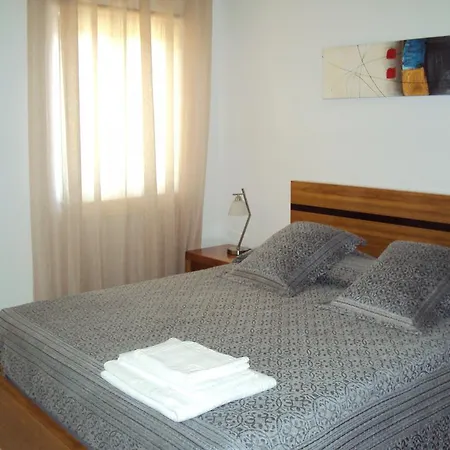 Casa Do Mosteiro De Refoios Do Lima פונטה דה לימה