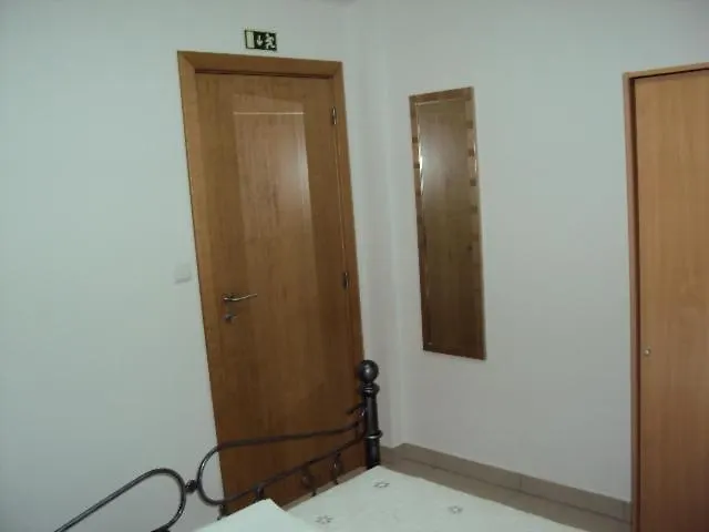 아파트 Casa Do Mosteiro De Refoios Do Lima