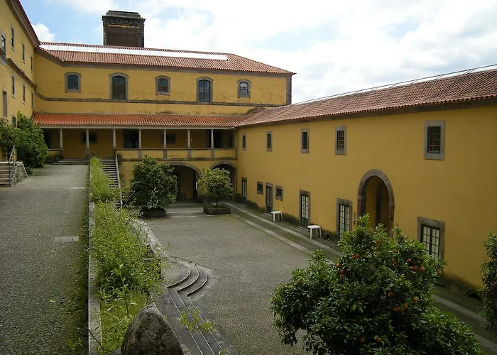 Casa Do Mosteiro De Refoios Do Lima * Ponte de Lima