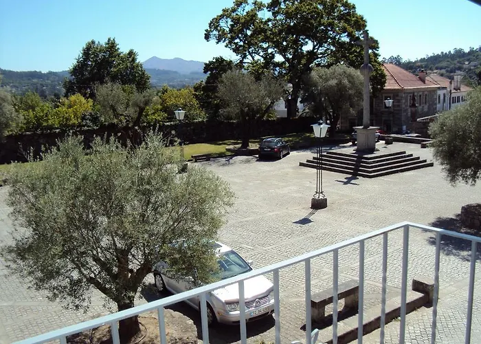 Casa Do Mosteiro De Refoios Do Lima 아파트 폰테 데 리마